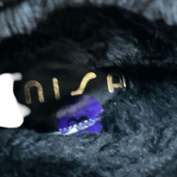 Faux Suede Ankle Boots Pearl Embellished Quilted Black‎ Winter Shoes, size 8.5M. - Picture 7 of 7